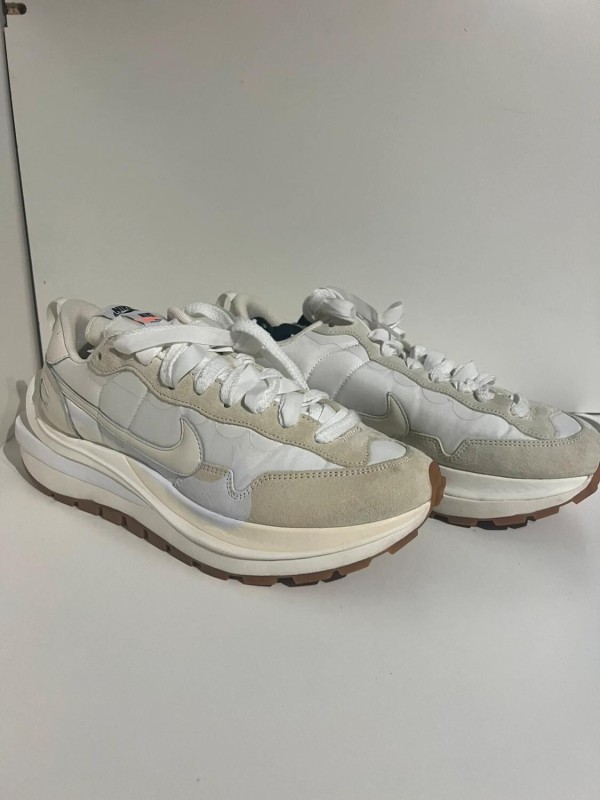 Nike X Sacai Vaporwaffle Sail Gum 2