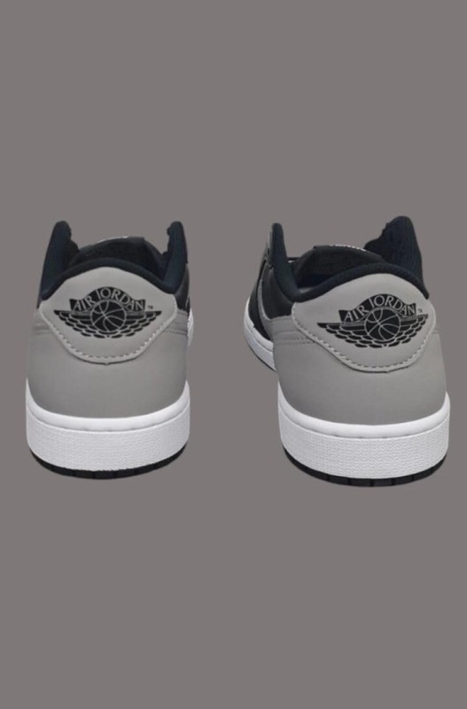 Nike Air Jordan 1 Retro Low OG Shadow taille 42,5 2