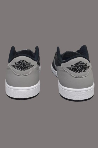 Nike Air Jordan 1 Retro Low OG Shadow taille 42,5
