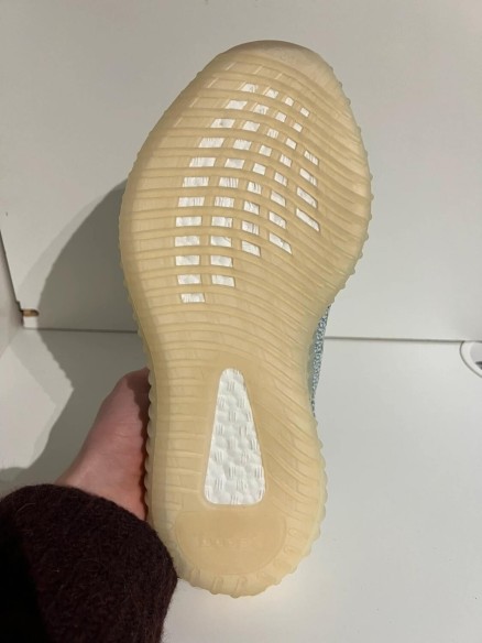 Yeezy 350 V2 Cloud (Reflective)