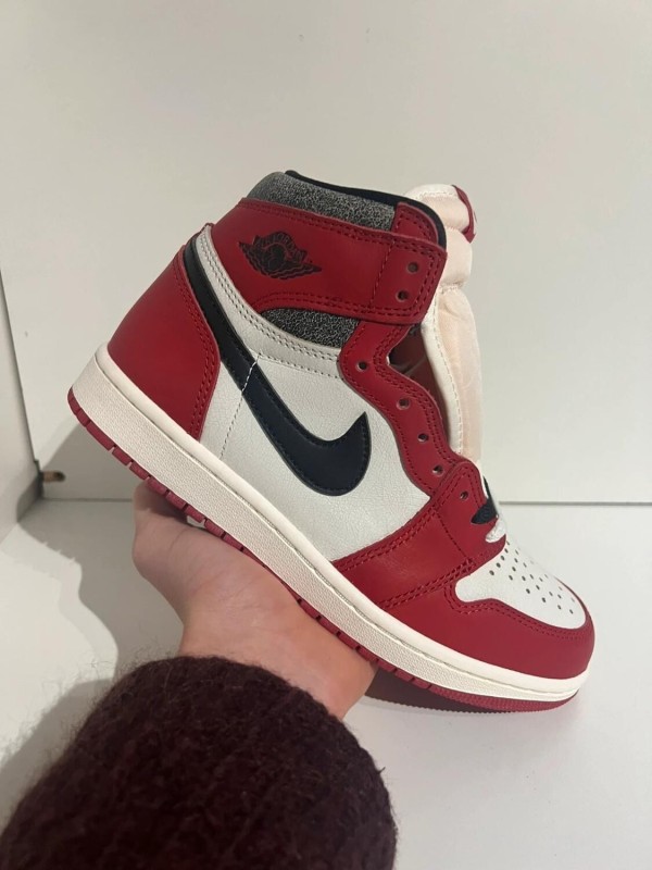 Nike Air Jordan 1 High Lost and Found