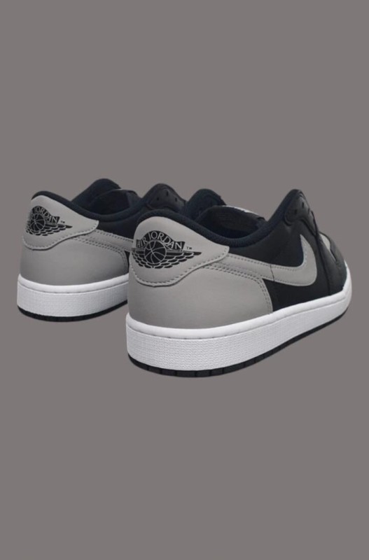 Nike Air Jordan 1 Retro Low OG Shadow taille 42,5 2