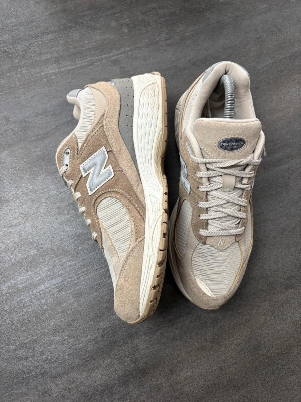 New balance 2002r - taille 41,5 2