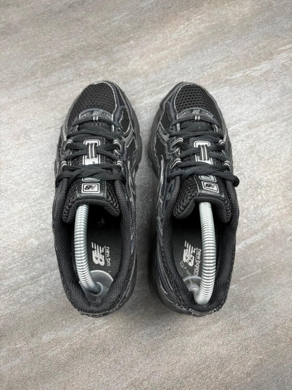 New Balance 740 black - taille 37 2
