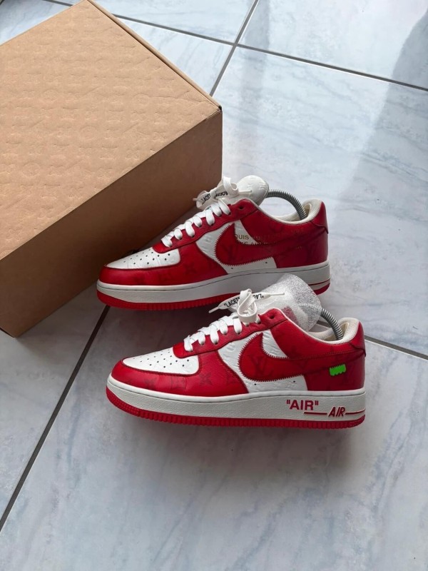 Louis Vuitton LV Air Force 1 LV Red White taille 41