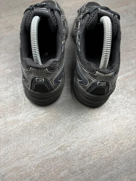 New Balance 740 black - taille 37