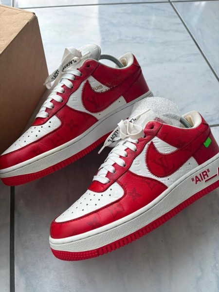 Louis Vuitton LV Air Force 1 LV Red White taille 41