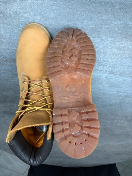 Boots Timberland Premium 6-inch ( taille 42 )