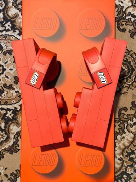 Crocs X LEGO