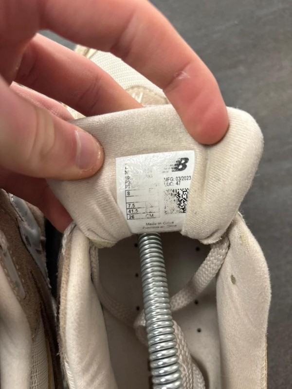 New balance 2002r - taille 41,5 2