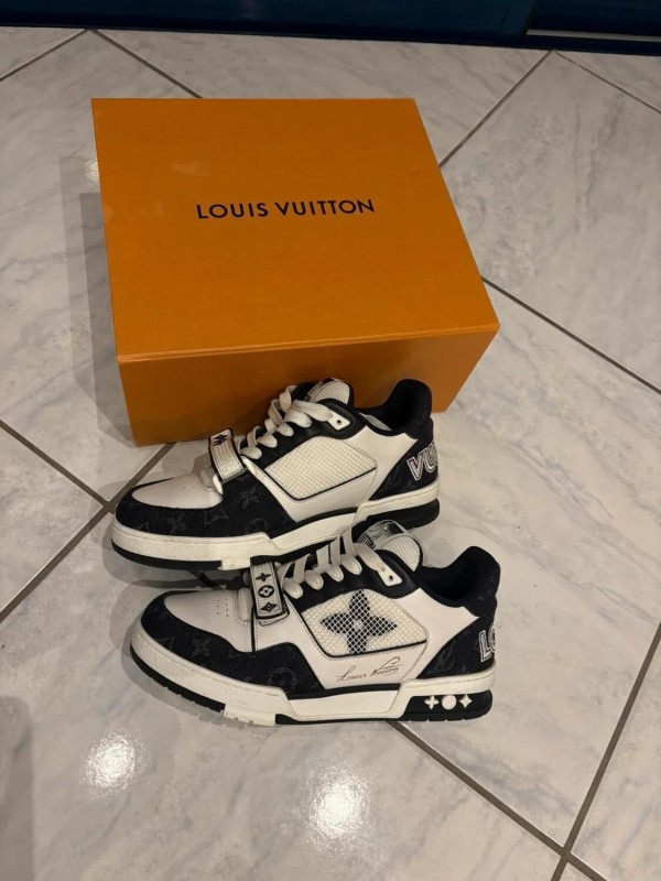Louis Vuitton lv trainer scratch velcro noir blanche taille 39