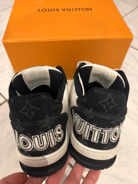 Louis Vuitton lv trainer scratch velcro noir blanche taille 39