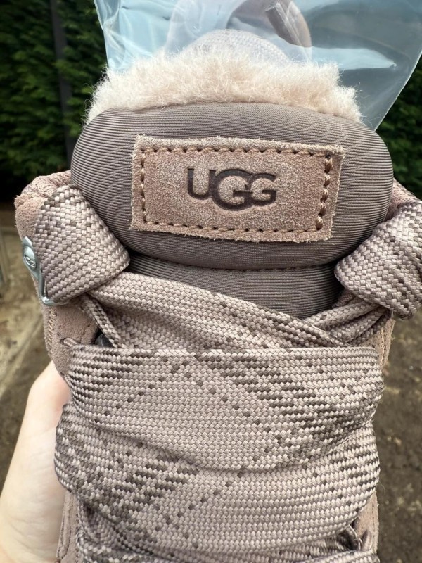 UGG Lowmel Brown (Taille EU 40 / US 9 / UK 7) 2