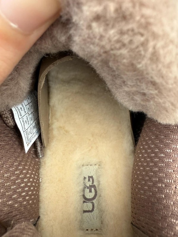 UGG Lowmel Brown (Taille EU 40 / US 9 / UK 7) 2