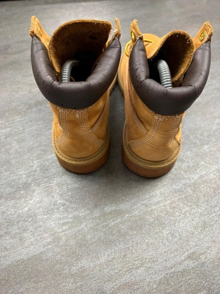 Boots Timberland Premium 6-inch ( taille 37 )