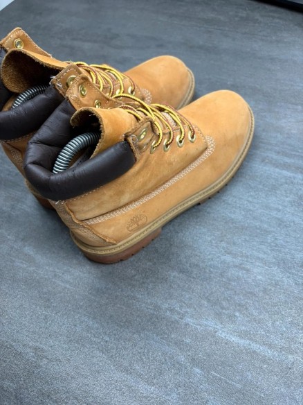 Boots Timberland Premium 6-inch ( taille 37 )