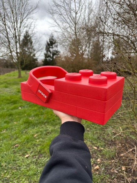 Crocs Brick Clog Red X Lego - Taille 42/43