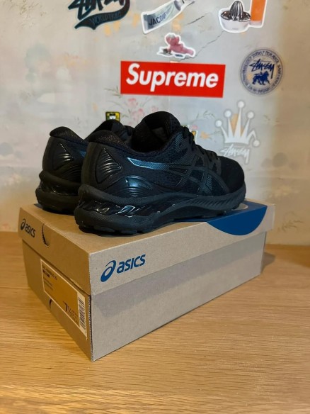 Asics Gel nimbus 23 Triple Black