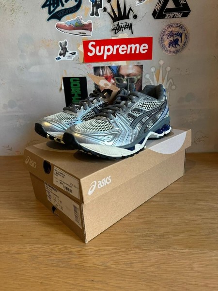 Asics Gel Kayano 14 silver blue / argent bleu