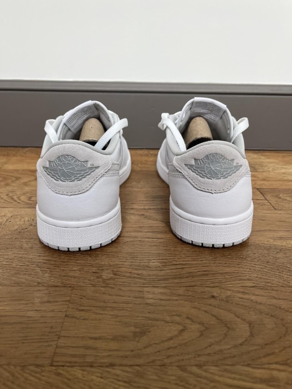 Jordan 1 Low OG Neutral Grey 2