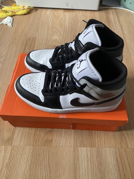 Nike Air Jordan 1