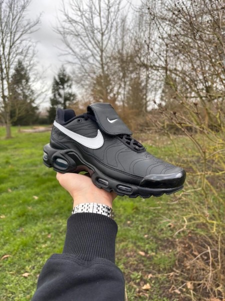 Nike Air Max Plus Tiempo Black White - Taille 40
