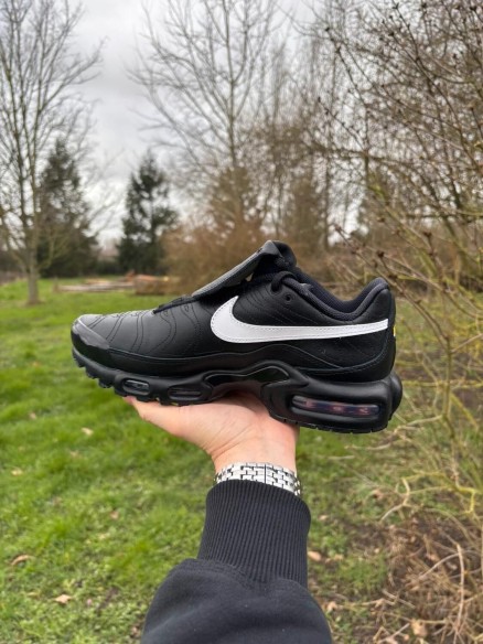 Nike Air Max Plus Tiempo Black White - Taille 40