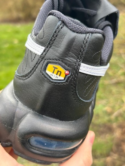 Nike Air Max Plus Tiempo Black White - Taille 40