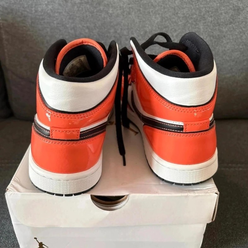 Jordan 1 mid Turf 42 2