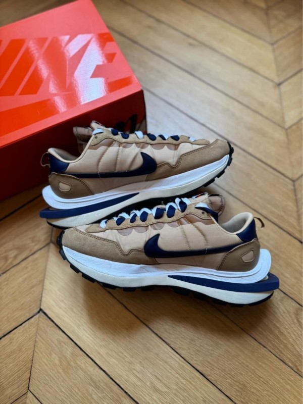 Nike Vaporwaffle sacai sesame 2