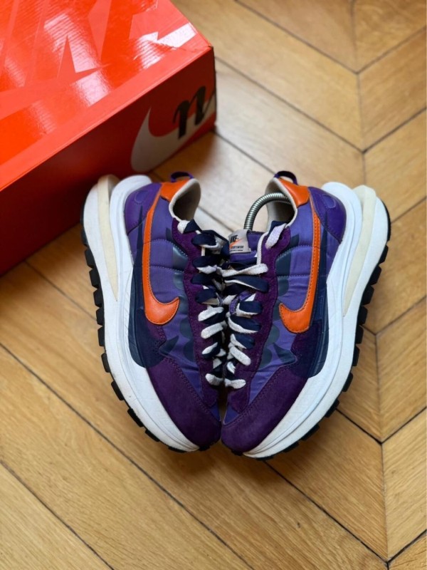 Nike Vaporwaffle Sacai Iris 2