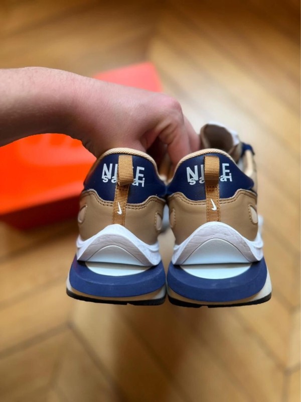 Nike Vaporwaffle sacai sesame 2