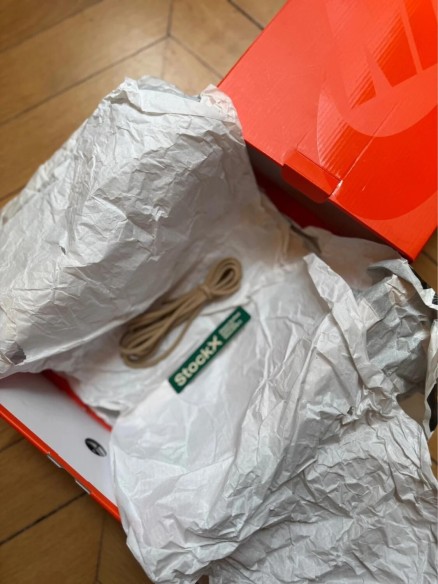 Nike Vaporwaffle sacai sesame