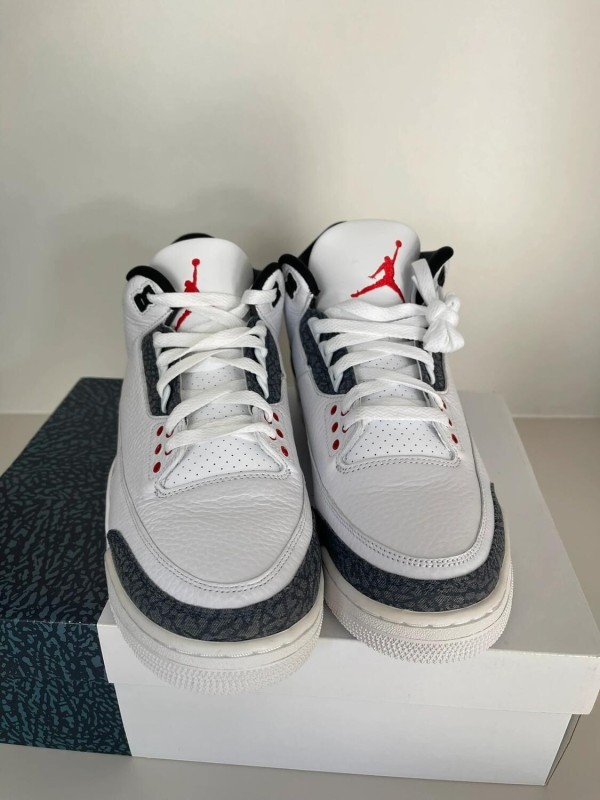 Jordan 3 Fire red Denim 2