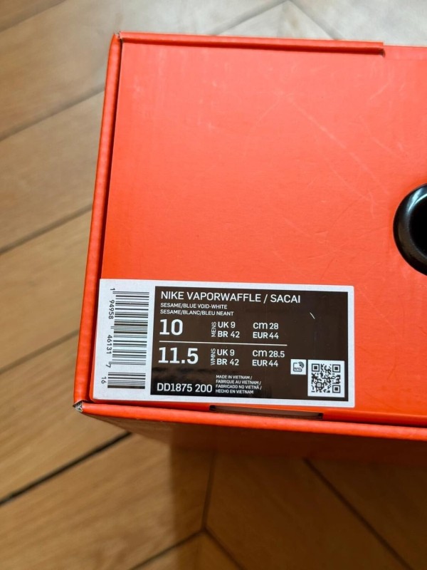 Nike Vaporwaffle sacai sesame 2
