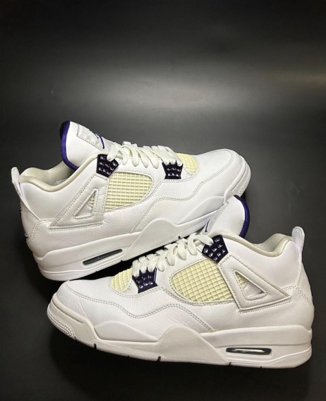 Jordan 4 Metallic Purple