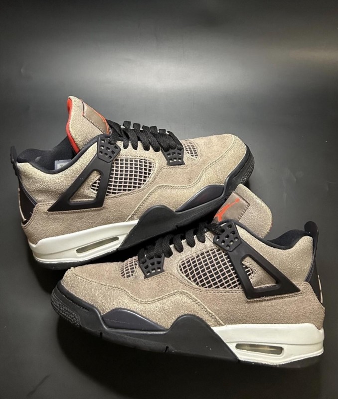Jordan 4 Taupe Haze