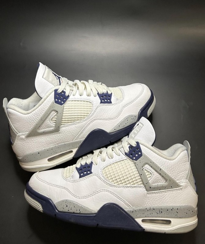 Jordan 4 Navy Blue 2