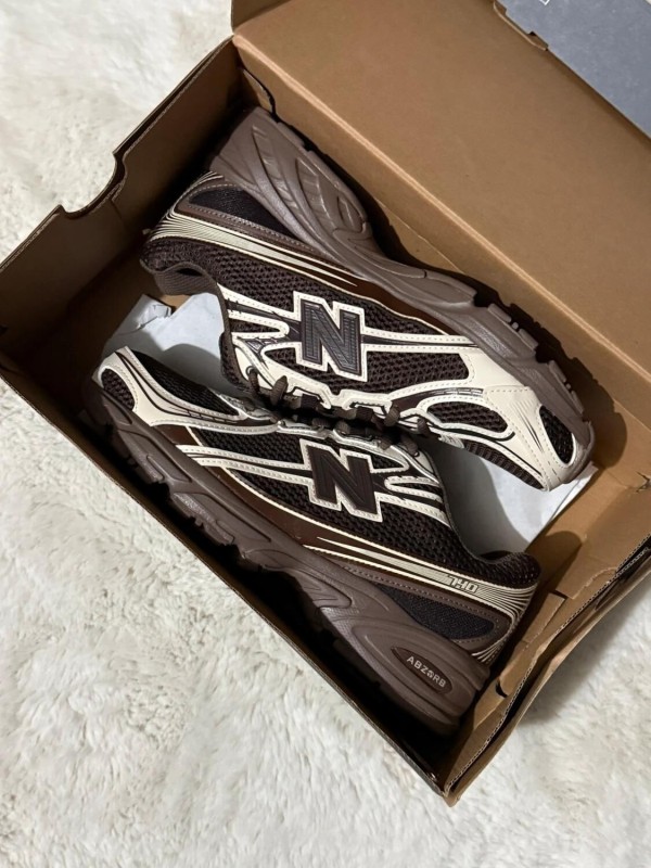 New Balance U740 'Brown/Marron' 40,5 2