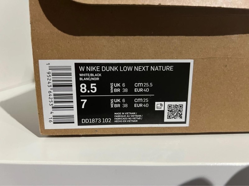 Nike Dunk low panda Next Nature (W)