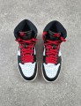 Nike Air Jordan 1 Retro High Black Toe taille 42,5
