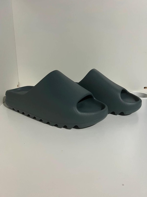 Yeezy Slide Slate Marine 2