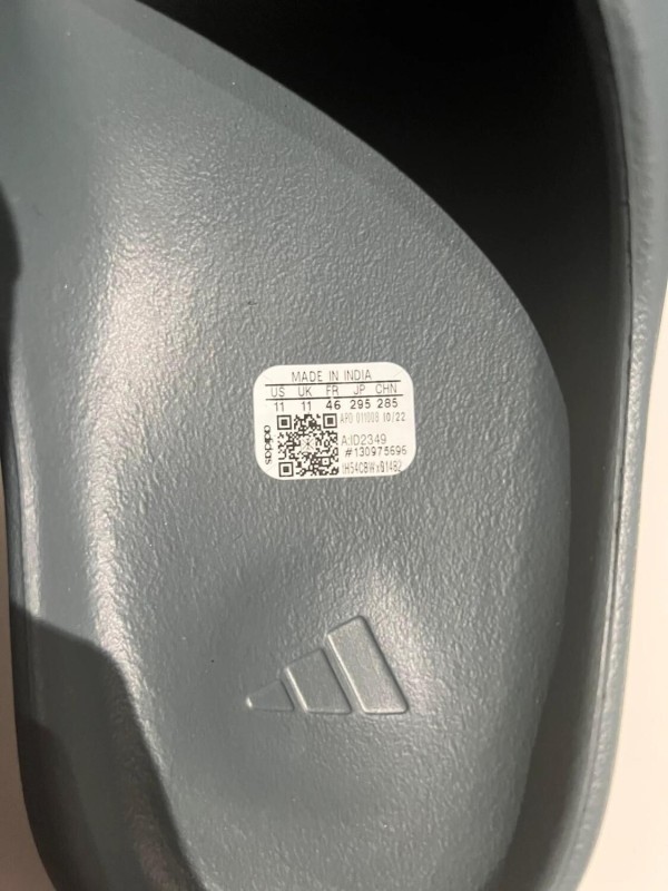 Yeezy Slide Slate Marine 2