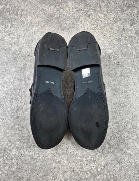 Mocassins en cuir Miu Miu Black & White taille 42