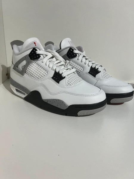 Nike Air Jordan 4 White Cement (2025)