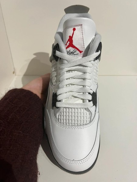 Nike Air Jordan 4 White Cement (2025)