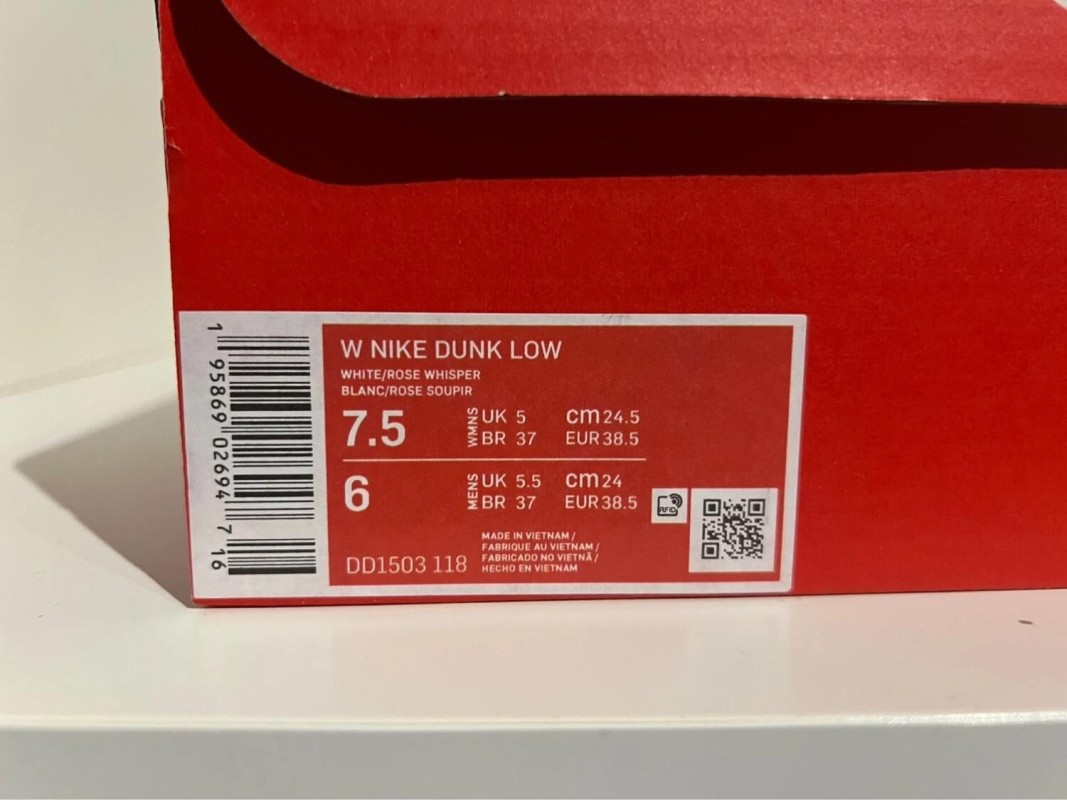 Nike Dunk low Rose Whisper 2