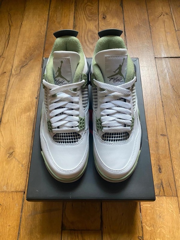 Jordan 4 retro seafoam (w) AQ9129-103 2