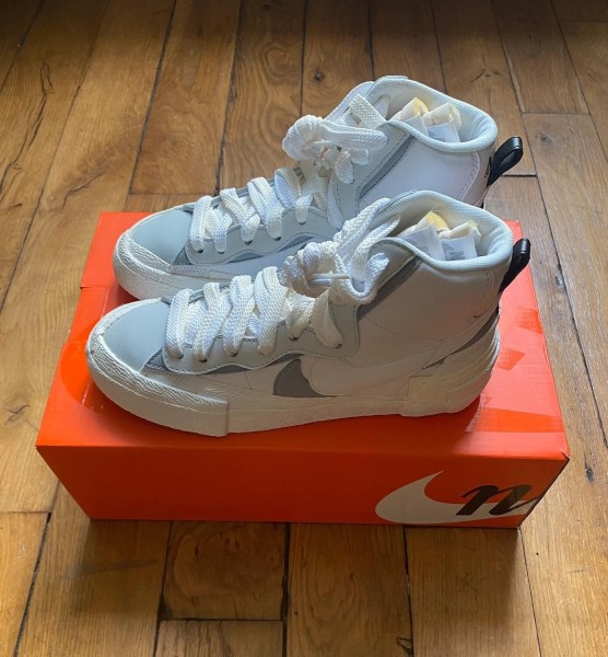 Nike blazer mid sacai white/grey BV0072-100