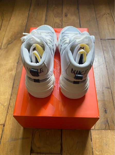 Nike blazer mid sacai white/grey BV0072-100